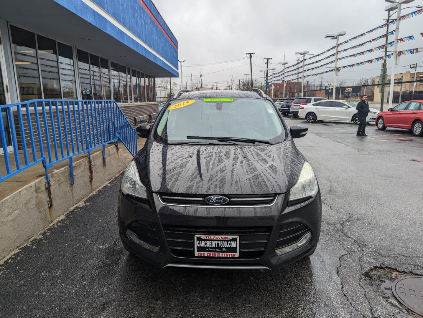 2015 BLACK Ford Escape Titanium FWD (1FMCU0JX9FU) with an 1.6L L4 DOHC 16V engine, 6-Speed Automatic transmission, located at 7600 S Western Ave., Chicago, IL, 60620, (773) 918-3980, 0.000000, 0.000000 - Photo#2